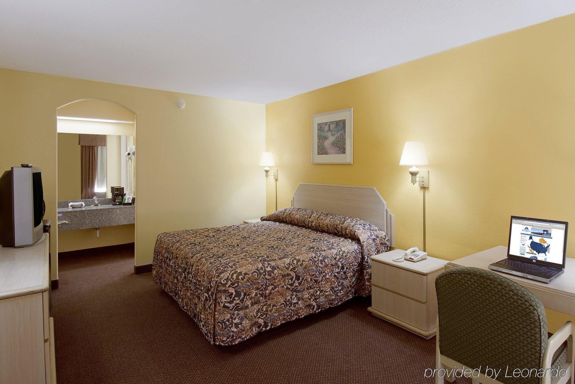 Americas Best Value Inn&Suites Bismarck Zimmer foto